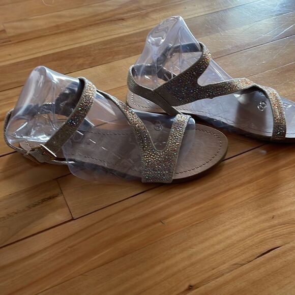 BCBGeneration gold sparkle studded flat strappy sandals. Buckle ankle strap. 6 - Picture 2 of 6